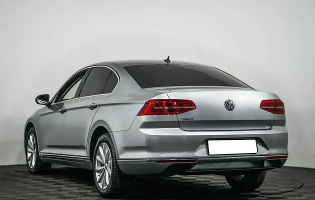 Volkswagen Passat, фото №4