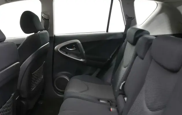Toyota RAV4, фото №8