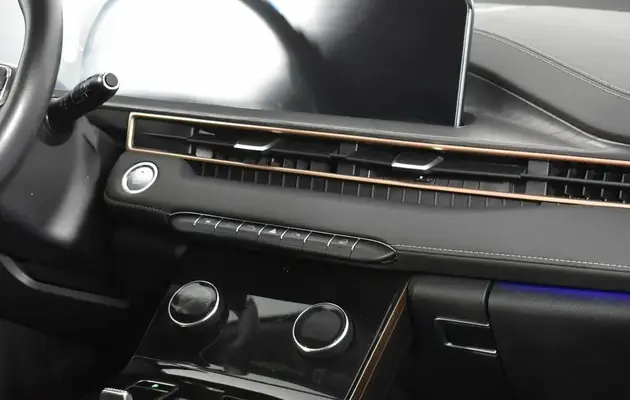 EXEED LX, фото №7