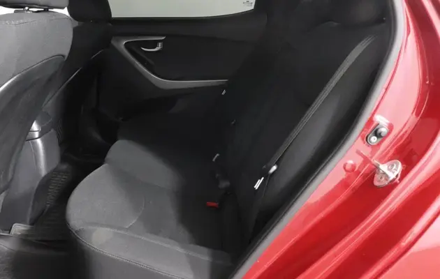 Hyundai Elantra, фото №7