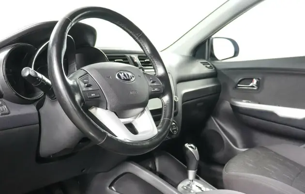 Kia Rio, фото №6