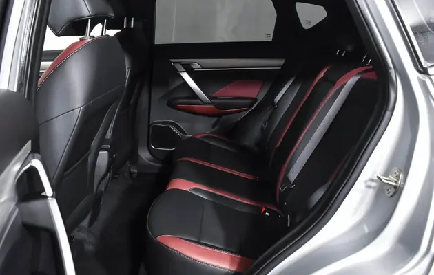 Geely Coolray, фото №13