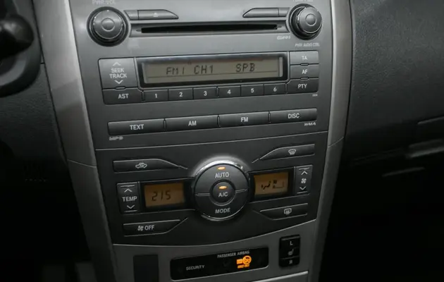 Toyota Corolla, фото №10