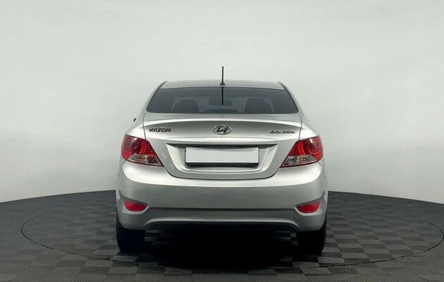 Hyundai Solaris, фото №4