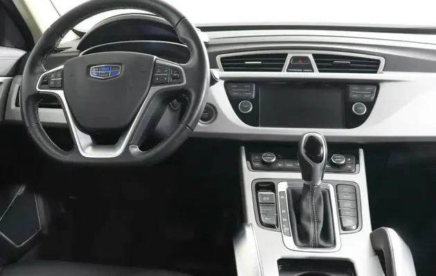 Geely Atlas, фото №6