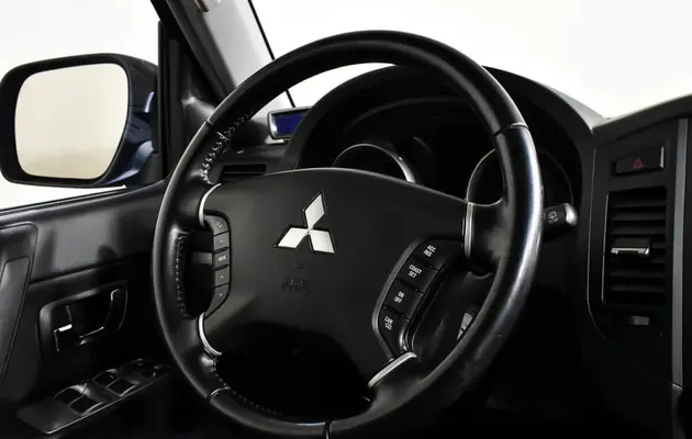 Mitsubishi Pajero, фото №8