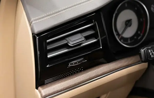 Volkswagen Touareg, фото №7