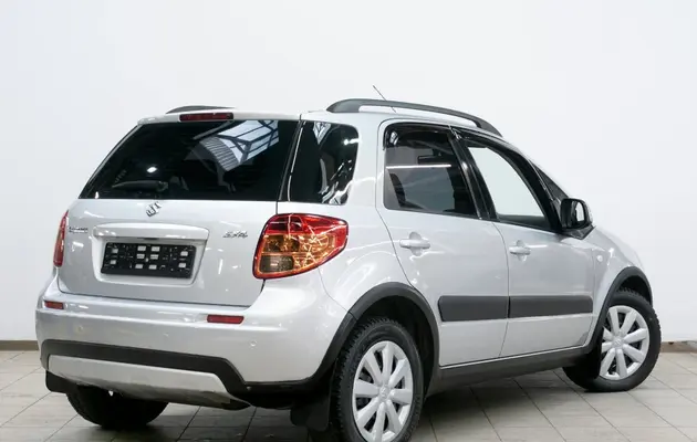 Suzuki SX4, фото №2