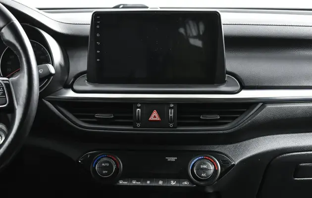 Kia Cerato, фото №8