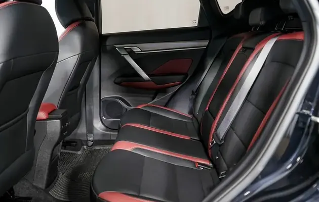 Geely Coolray, фото №8