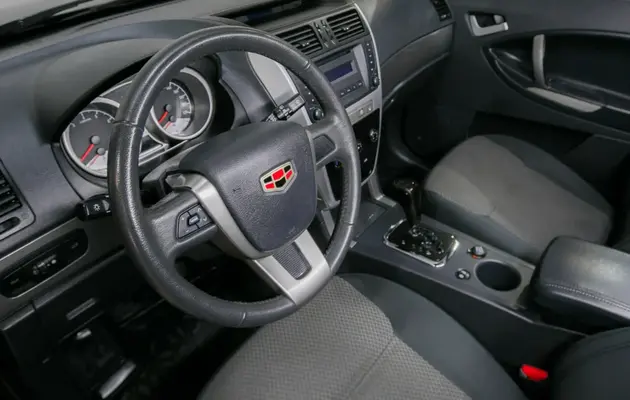 Geely Emgrand X7, фото №5