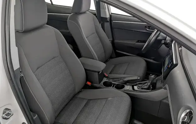 Toyota Corolla, фото №10