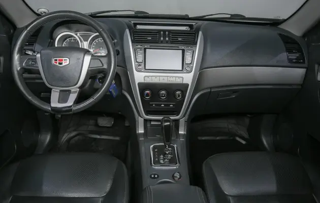Geely Emgrand X7, фото №6