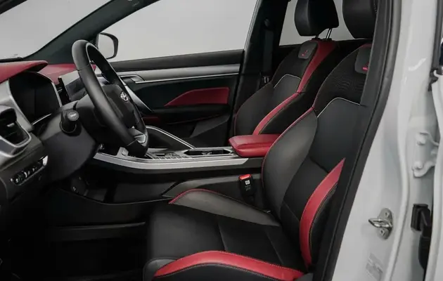 Geely Coolray, фото №7