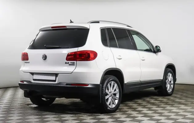 Volkswagen Tiguan, фото №2