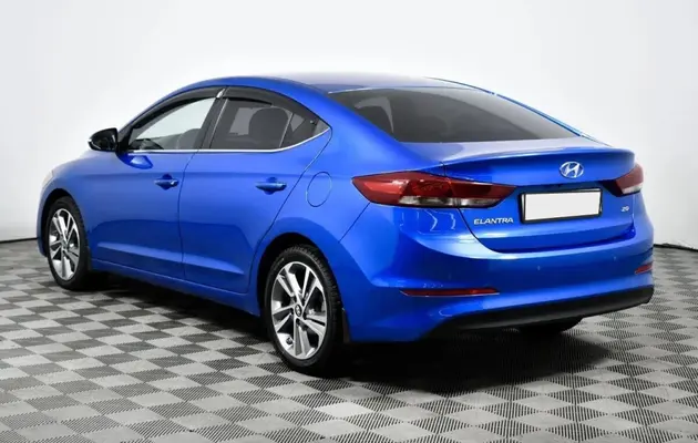 Hyundai Elantra, фото №4