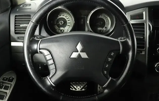 Mitsubishi Pajero, фото №6