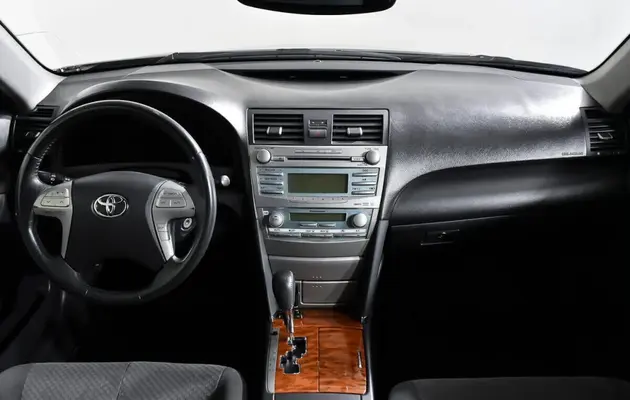 Toyota Camry, фото №7