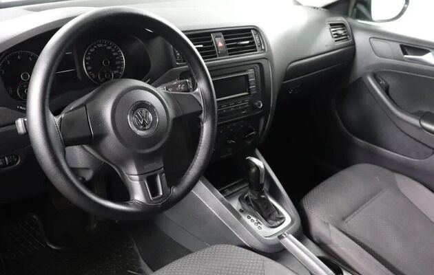 Volkswagen Jetta, фото №5