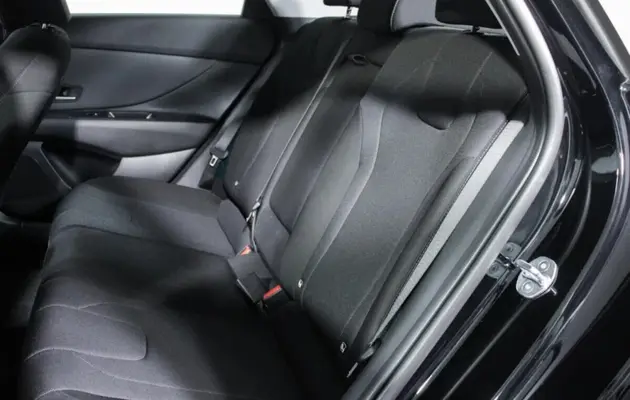 Hyundai Elantra, фото №6