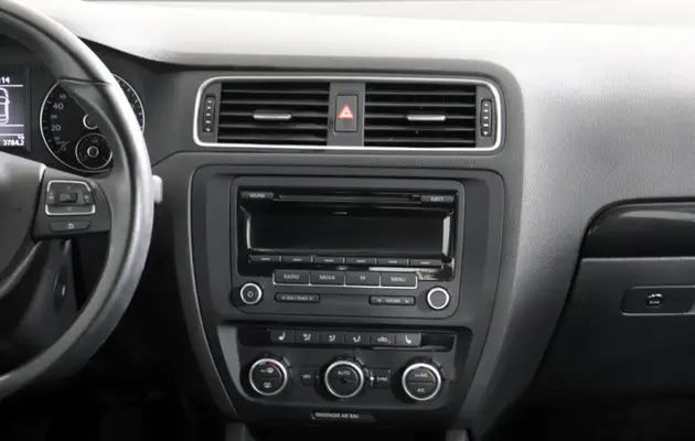 Volkswagen Jetta, фото №8
