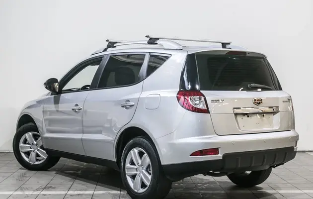 Geely Emgrand X7, фото №4