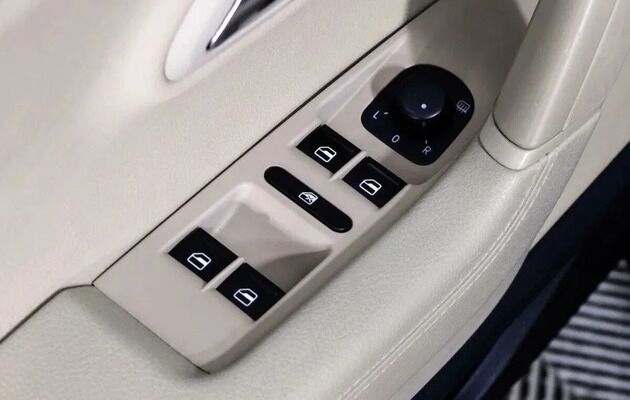 Volkswagen Passat CC, фото №13