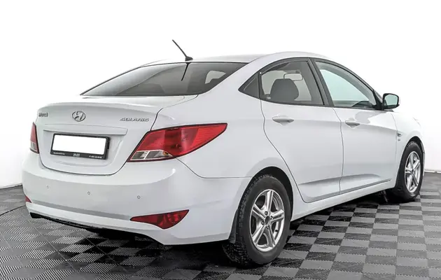 Hyundai Solaris, фото №2