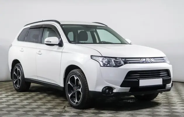 Mitsubishi Outlander, фото №3