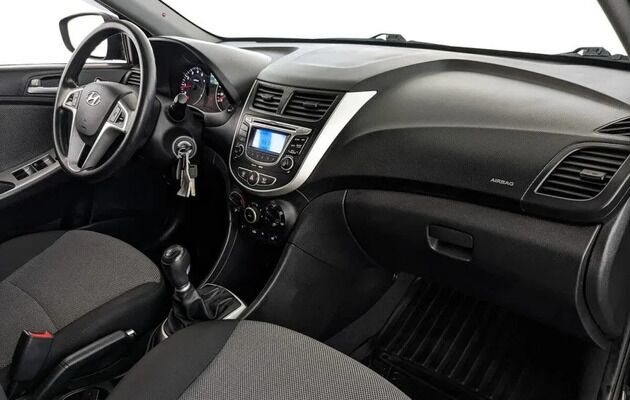 Hyundai Solaris, фото №5