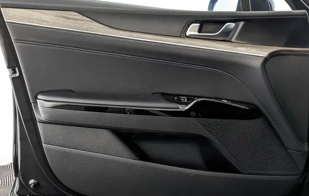 Kia K5, фото №10