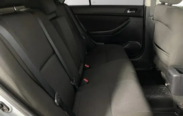 Toyota Avensis, фото №9