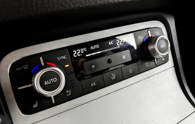 Volkswagen Touareg, фото №12