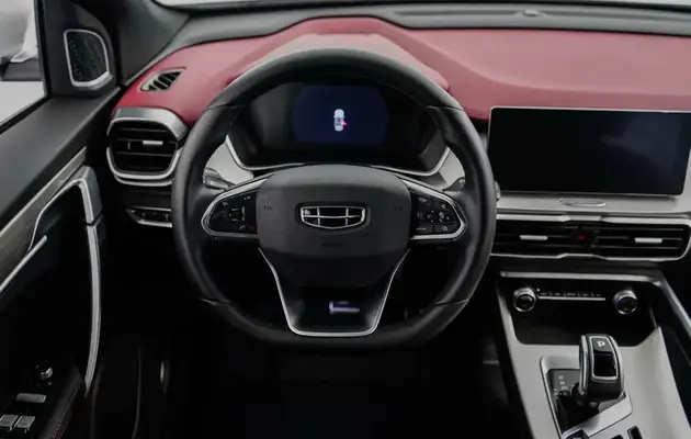 Geely Coolray, фото №9