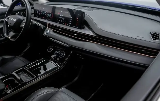 EXEED LX, фото №5