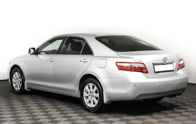 Toyota Camry, фото №4