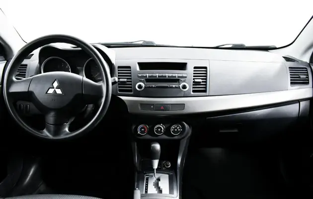 Mitsubishi Lancer, фото №6