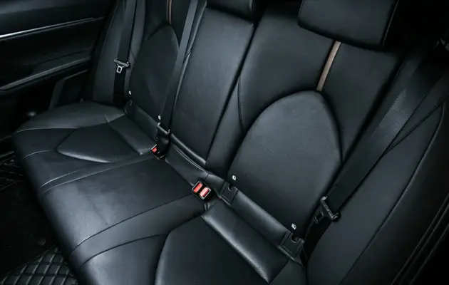 Toyota Camry, фото №12