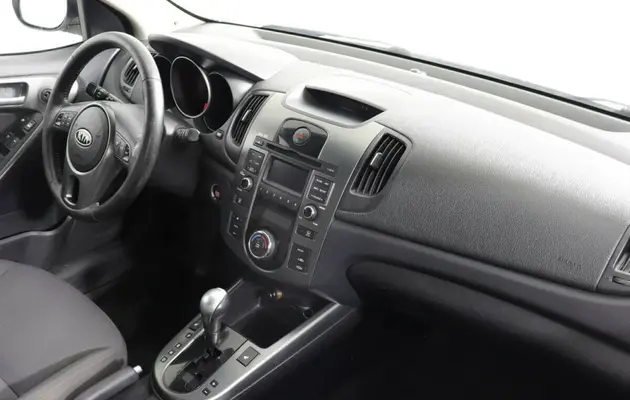 Kia Cerato, фото №5