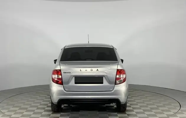 LADA (ВАЗ) Granta, фото №3