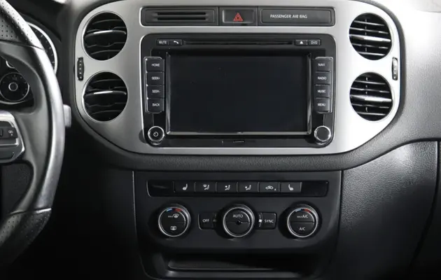 Volkswagen Tiguan, фото №8