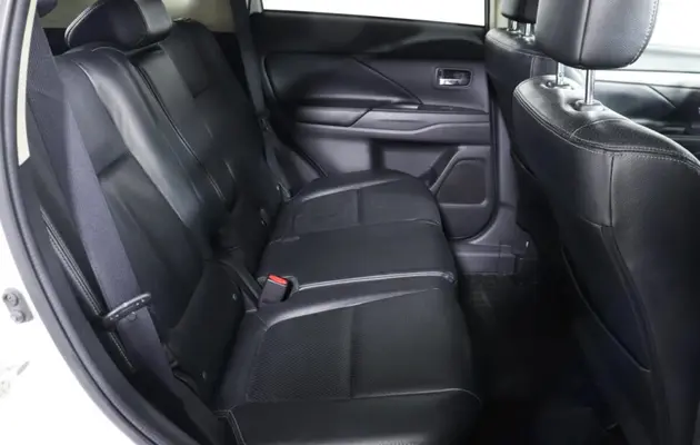 Mitsubishi Outlander, фото №8