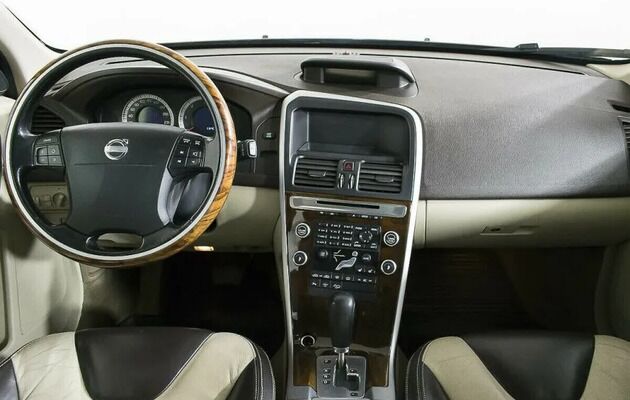 Volvo XC60, фото №7