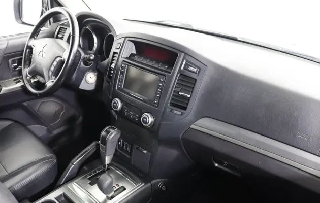 Mitsubishi Pajero, фото №6