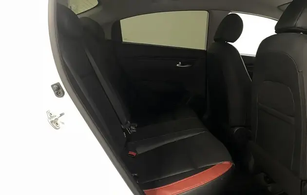 Kia Rio, фото №8