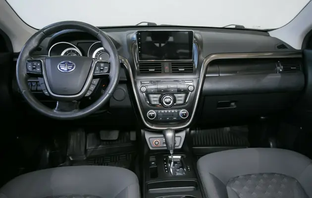 FAW Besturn X80, фото №6