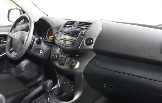 Toyota RAV4, фото №8