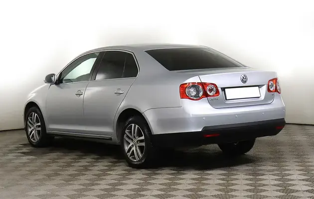 Volkswagen Jetta, фото №4