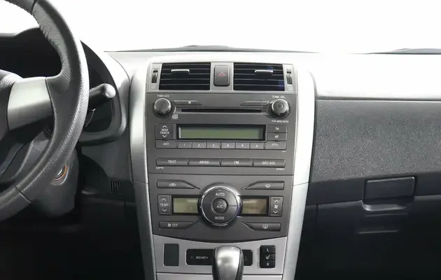 Toyota Corolla, фото №8