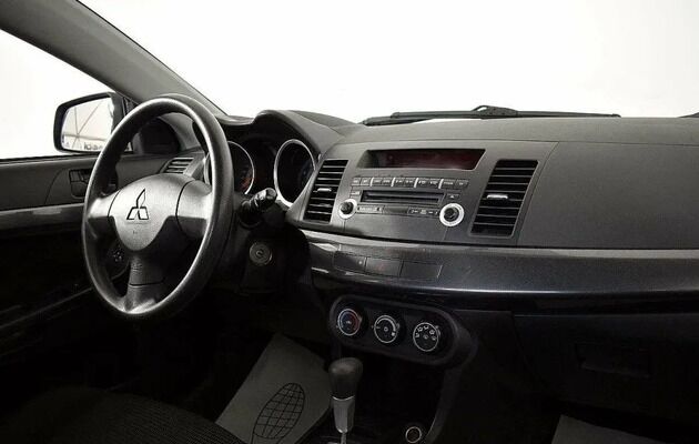 Mitsubishi Lancer, фото №5